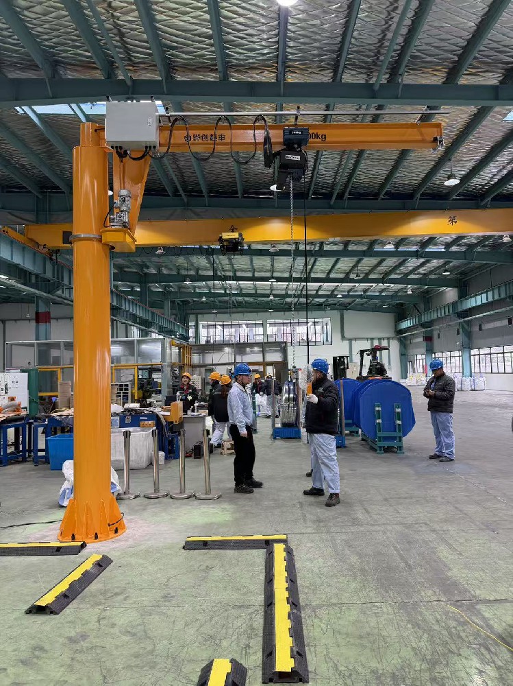 360度電動(dòng)懸臂吊1t